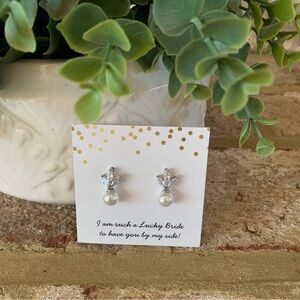 Bridesmaid | Pearl Stud Earrings